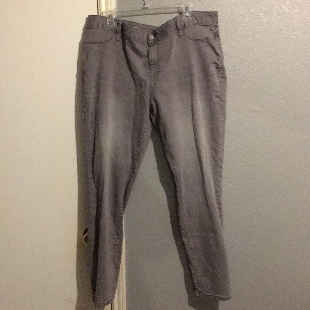 Plus Size Grey Jeggings